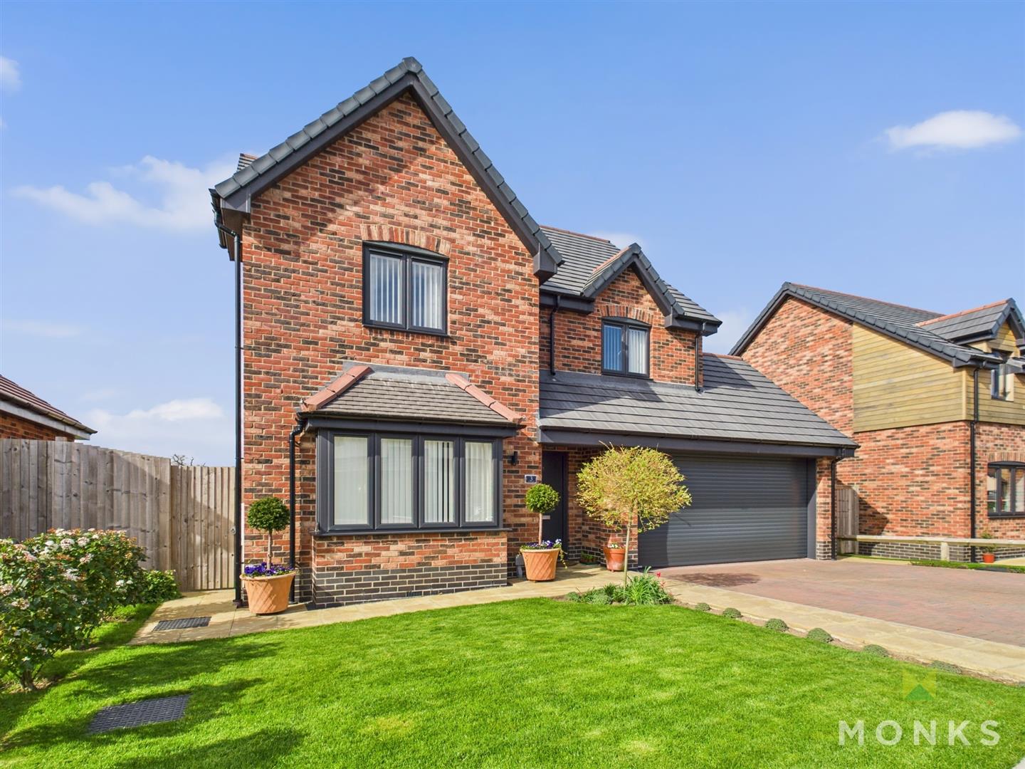 3 Hornbeam Close, Oswestry, SY11 3FL For Sale